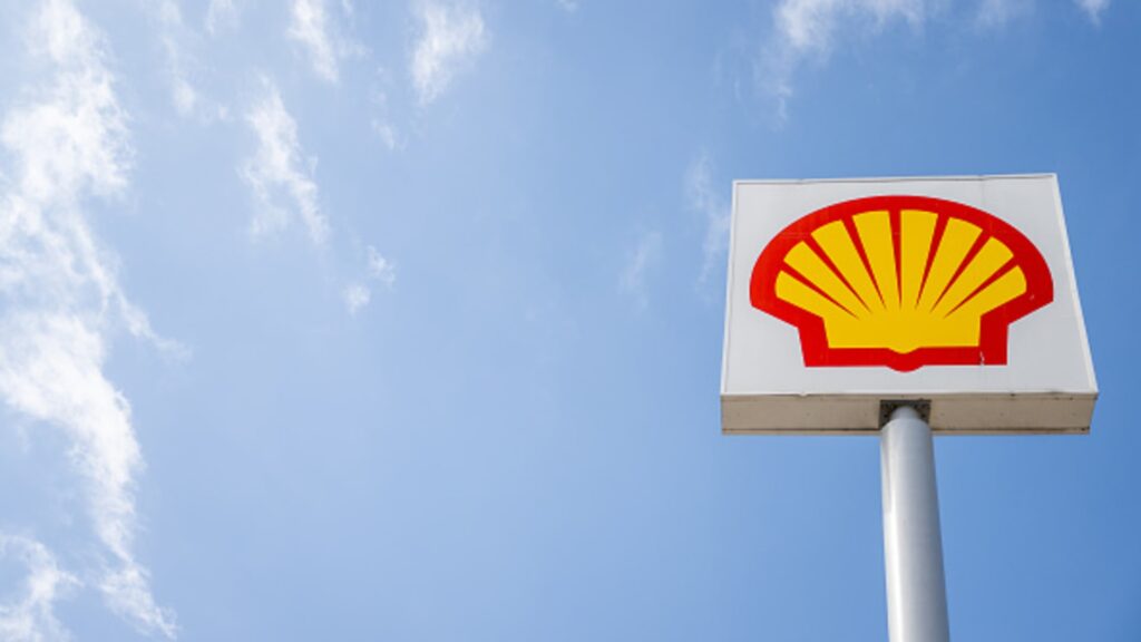 Oil giant Shell launches $3.5 billion share buyback as profit beats Oil giant Shell launches $3.5 billion share buyback as profit beats